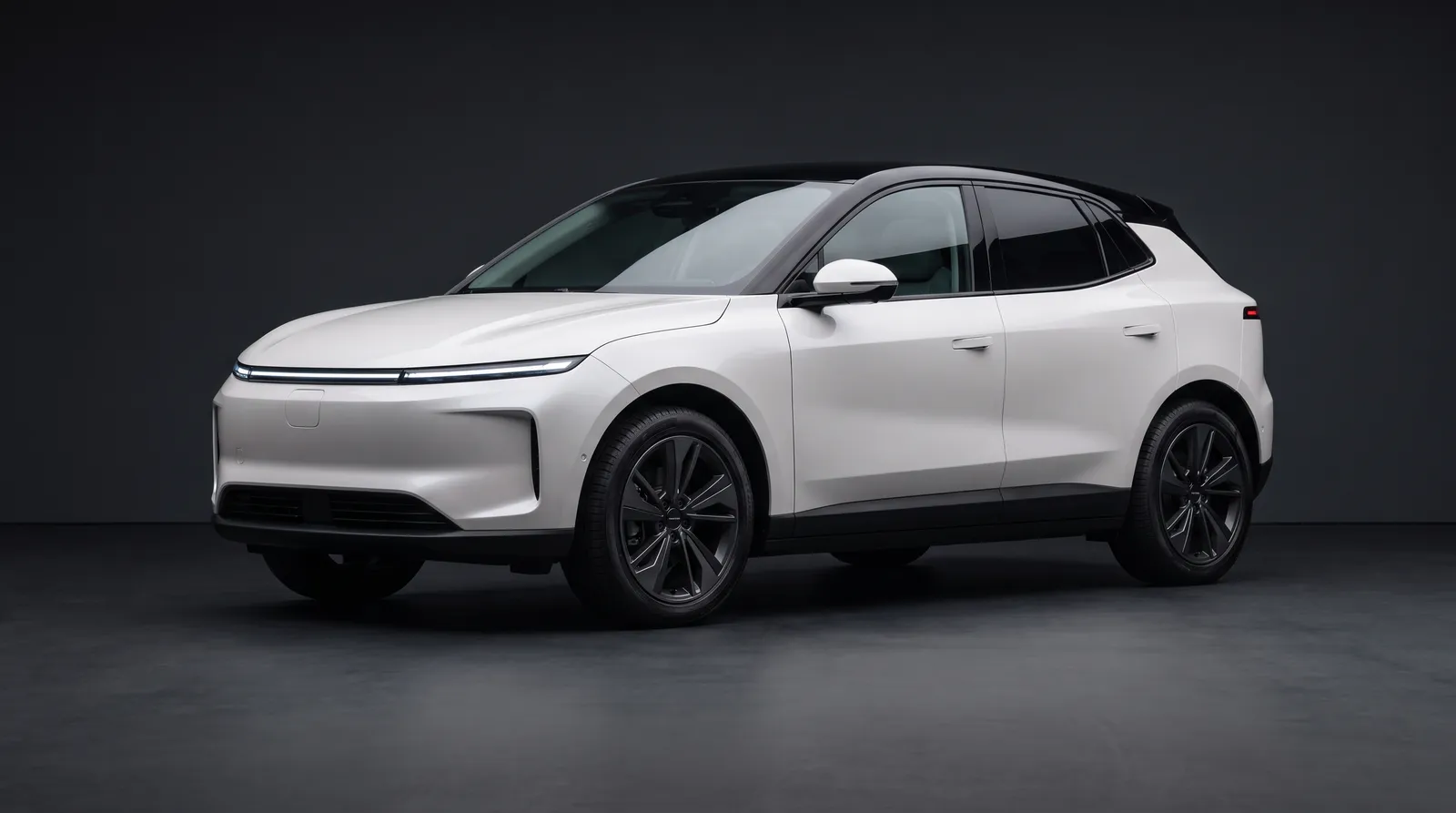 Lynk & Co 02